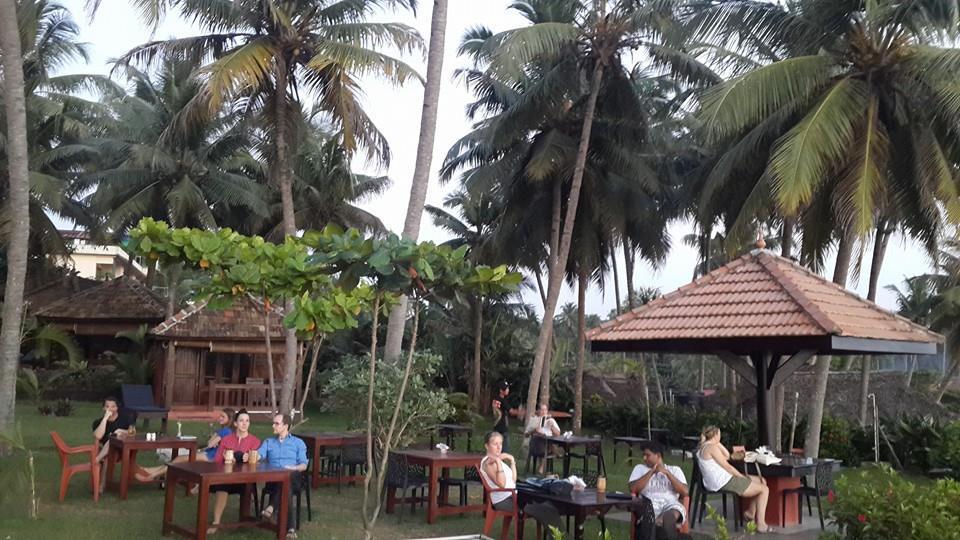 Blue Water Beach Resort Varkala Exteriör bild